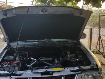Isuzu Hi lander 2008 - Bán ô tô Isuzu Hi lander năm sản xuất 2008, màu bạc chính chủ