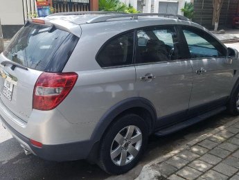 Chevrolet Captiva 2009 - Bán ô tô Chevrolet Captiva sản xuất năm 2009 xe gia đình, giá tốt