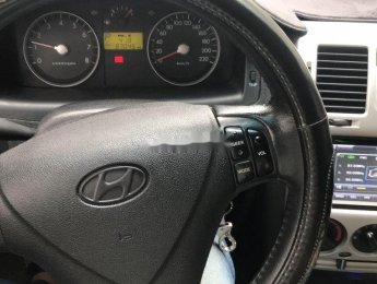 Hyundai Click   2010 - Cần bán lại xe Hyundai Click đời 2010, màu vàng, nhập khẩu