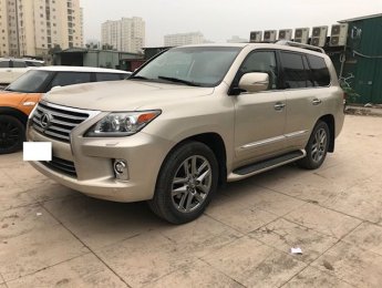 Lexus LX 2015 - Cần bán nhanh chiếc xe cũ Lexus LX570 sản xuất 2015, màu trắng, nhập khẩu nguyên chiếc