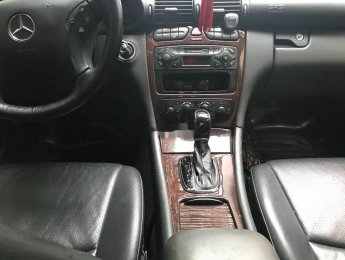 Mercedes-Benz C class C200 2003 - Bán ô tô Mercedes C200 2003, màu đen chính chủ giá cạnh tranh