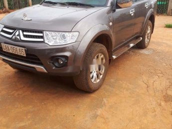 Mitsubishi Pajero   2017 - Bán ô tô Mitsubishi Pajero năm 2017, màu xám xe gia đình, 590tr