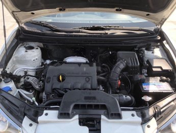 Hyundai Avante 2012 - Cần bán Hyundai Avante 2012, màu trắng, giá tốt