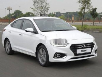 Hyundai Accent  AT 2019 - Cần bán Hyundai Accent AT đời 2019, màu trắng xe gia đình