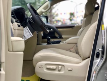 Lexus LX 2019 - Bán nhanh với giá thấp chiếc Lexus LX 570 Luxury sản xuất 2019, giao nhanh toàn quốc