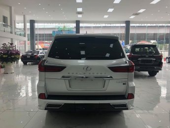 Lexus LX 570 Super Sport 2018 - Bán lại xe Lexus LX 570 Super Sport năm 2018, màu trắng, nhập khẩu