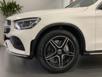 Mercedes-Benz GLC-Class GLC 300 4Matic 2020 - Bán Mercedes GLC 300 4Matic sản xuất năm 2020, màu trắng