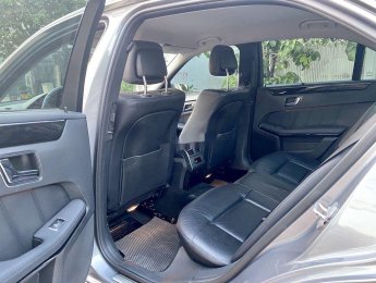 Mercedes-Benz E class E250  2010 - Cần bán lại xe Mercedes E250 sản xuất năm 2010, màu xám
