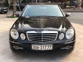 Mercedes-Benz E class  E200  2008 - Bán ô tô Mercedes E200 năm 2008, màu đen xe gia đình
