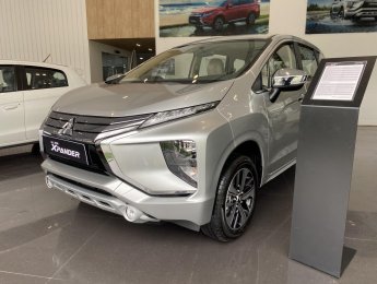 Mitsubishi Mitsubishi khác 2019 - Cần bán xe Mitsubishi Xpander AT đời 2019, màu bạc, nhập khẩu nguyên chiếc 