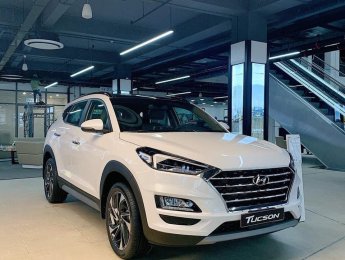 Hyundai Tucson 2.0 ĐB 2020 - Bán Hyundai Tucson 2.0 ĐB 2020, màu trắng, giá 878tr