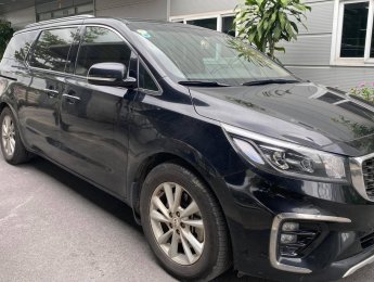 Kia Sedona 2018 - Bán xe Kia Sedona màu đen 2018 2.2L DATH giá 865 triệu