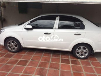 Chevrolet Aveo 2016 - Bán ô tô Chevrolet Aveo đời 2016, màu trắng, giá 290tr