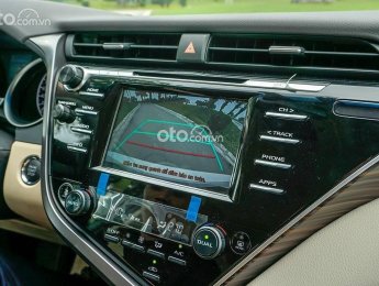 Toyota Camry 2021 - Toyota Camry 2021, giá tốt nhất khu vực miền bắc, tặng kèm nhiều phụ kiện, đủ màu giao ngay, hỗ trợ bank 80%