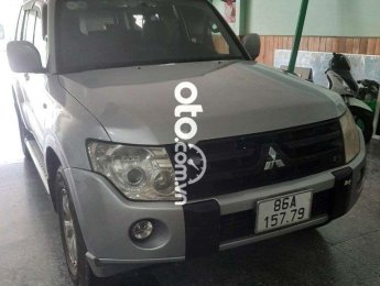 Mitsubishi Pajero    2009 - Cần bán Mitsubishi Pajero sản xuất 2009, màu bạc, xe nhập  