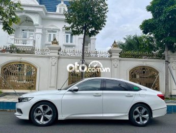 Honda Accord    2019 - Bán Honda Accord đời 2019, màu trắng, xe nhập