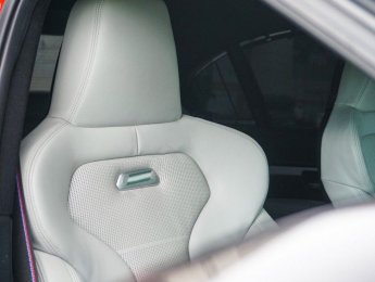 BMW M3 2016 - Cần bán lại xe BMW M3 sản xuất năm 2016, màu đỏ, xe nhập còn mới
