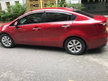 Kia Rio 2016 - Cần bán Kia Rio sản xuất năm 2016, màu đỏ, nhập khẩu