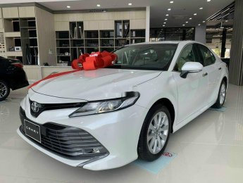 Toyota Camry  2.0 G  2020 - Bán xe Toyota Camry 2.0 G sản xuất 2020, màu trắng, nhập khẩu nguyên chiếc