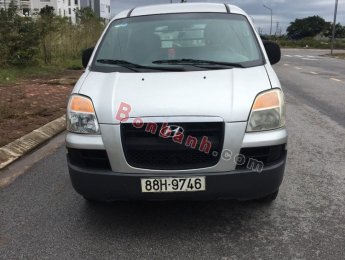 Hyundai Grand Starex 2004 - Bán xe Hyundai Grand Starex năm 2004, màu bạc, nhập khẩu nguyên chiếc