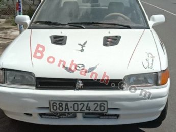 Mazda 323F 1995 - Xe Mazda 323F đời 1995, màu trắng, xe nhập còn mới giá cạnh tranh