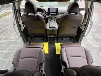Toyota Sienna 2021 - Em Lộc MT Auto bán Toyota Sienna Platinum sản xuất 2021 giao ngay tại MT Auto