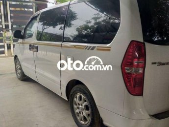 Hyundai Grand Starex 2009 - Cần bán lại xe Hyundai Grand Starex đời 2009, màu trắng