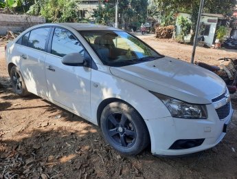 Chevrolet Cruze   LTZ   2014 - Cần bán xe Chevrolet Cruze LTZ 2014, màu trắng giá cạnh tranh