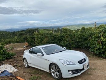 Hyundai Genesis   2011 - Cần bán xe Hyundai Genesis sản xuất 2011, màu trắng, nhập khẩu còn mới, giá 458tr