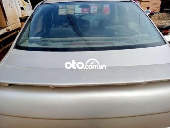Fiat Albea MT 2002 - Bán Fiat Albea năm sản xuất 2002, màu bạc