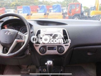 Hyundai i20 AT 2010 - Bán Hyundai i20 AT năm 2010, màu đỏ, giá 265tr