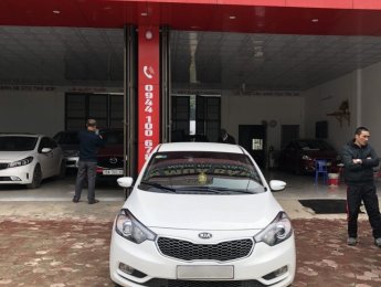 Kia K3 2014 - Bán ô tô Kia K3 MT đời 2014 còn mới giá tốt chào năm mới