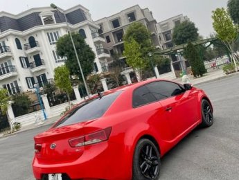Kia Forte Koup SLi 2009 - Cần bán Kia Forte Koup SLi năm 2009, màu đỏ, giá tốt