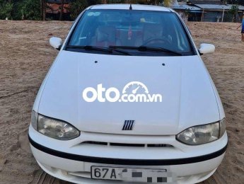 Fiat Siena MT 2001 - Cần bán lại xe Fiat Siena MT sản xuất năm 2001, màu trắng, xe nhập xe gia đình