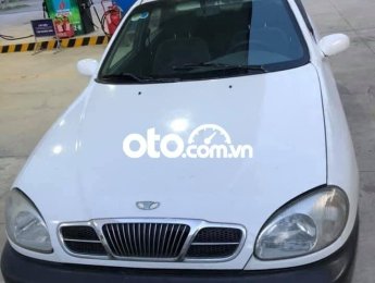 Daewoo Lanos  MT 2003 - Xe Daewoo Lanos MT năm 2003, màu trắng