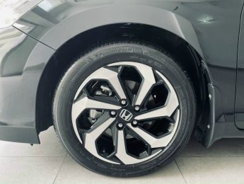 Honda Accord 2016 - Bán Honda Accord 2.4 AT bản cao cấp xe siweu mới 22.000km đúng cam kết bao check hãng