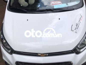 Chevrolet Spark   LS 2018 - Cần bán xe Chevrolet Spark LS năm sản xuất 2018, màu trắng