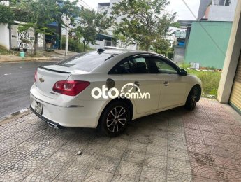 Chevrolet Cruze LT 2017 - Cần bán Chevrolet Cruze LT sản xuất 2017, màu trắng, xe nhập