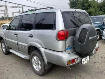 Nissan Terrano 2003 - Cần bán Nissan Terrano sản xuất 2003, màu bạc chính chủ