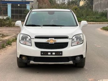 Chevrolet Orlando 2017 - Cần bán xe Chevrolet Orlando LT năm 2017, màu trắng số sàn
