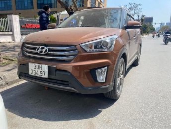 Hyundai Creta 2017 - Cần bán lại xe Hyundai Creta năm sản xuất 2017, màu nâu còn mới, giá tốt