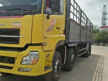 Xe tải Trên 10 tấn 2015 - Bán xe xe tải 12 tấn năm sản xuất 2015, màu vàng, nhập khẩu