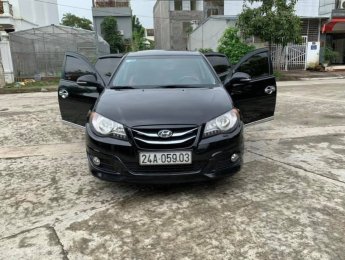 Hyundai Avante 2011 - Xe màu đen số tự động