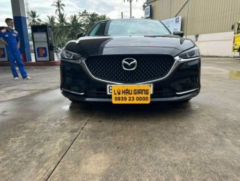 Mazda 6 2020 - Màu đen, chạy siêu lướt 6000km