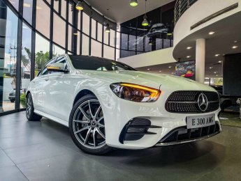 Mercedes-Benz E300 2022 - Chỉ 708 triệu nhận xe ngay