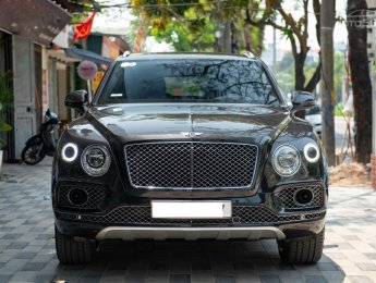 Bentley Bentayga 2019 - Màu đen, xe nhập