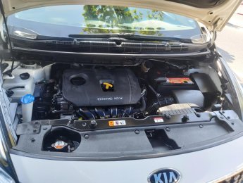 Kia Rondo 2017 - Cần bán xe mới 95% giá 479tr