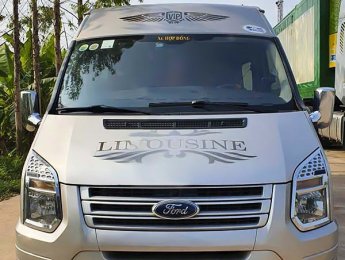 Ford Transit 2015 - Màu hồng phấn