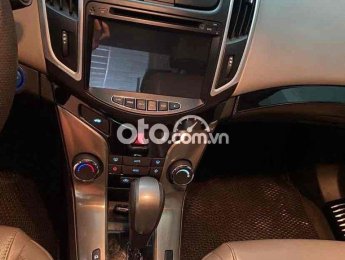 Chevrolet Cruze 2015 - Xe màu trắng