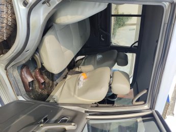 Mitsubishi Pajero 2000 - Giá chỉ 75 triệu